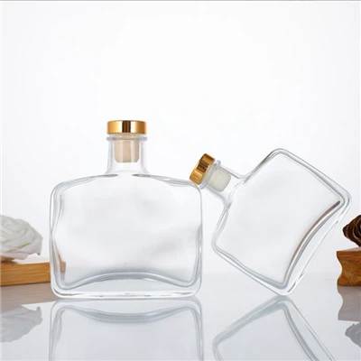 زجاجة عطرية مربعة مسطحة